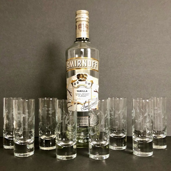 Sur La Table, contemporary fruit, dessert, salad bowls 8 oz. Each Set of eight - Picture 15 of 16